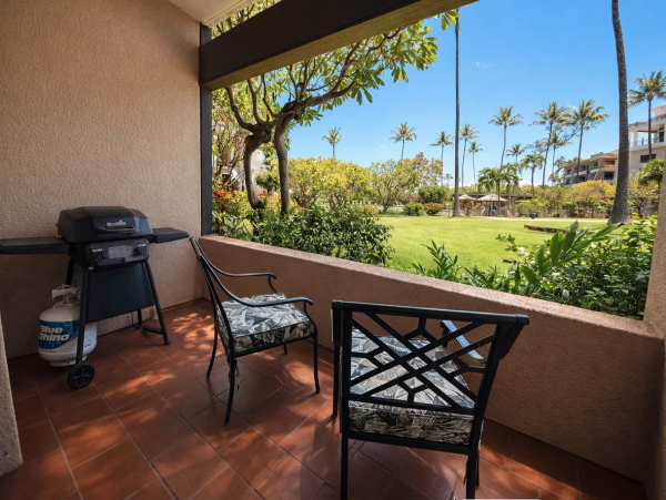 Luxurious 6-Bedroom Retreat in Kaanapali